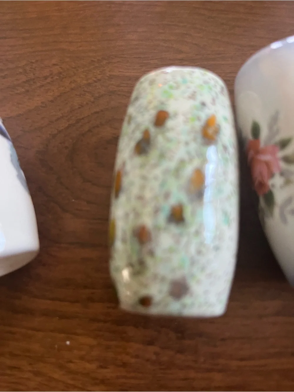 Ceramic napkin rings - Set of 4, White and Pastel Floral